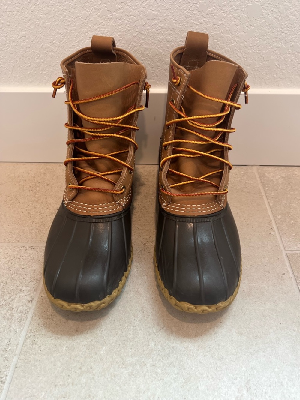 L.L.Bean Bean Boots Men’s Size 9 Made in Maine Brown Leather Duck Boots
